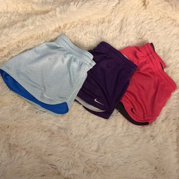 Nike Pants - Nike breathable work out shorts Nike Pants - Nike breathable work out shorts